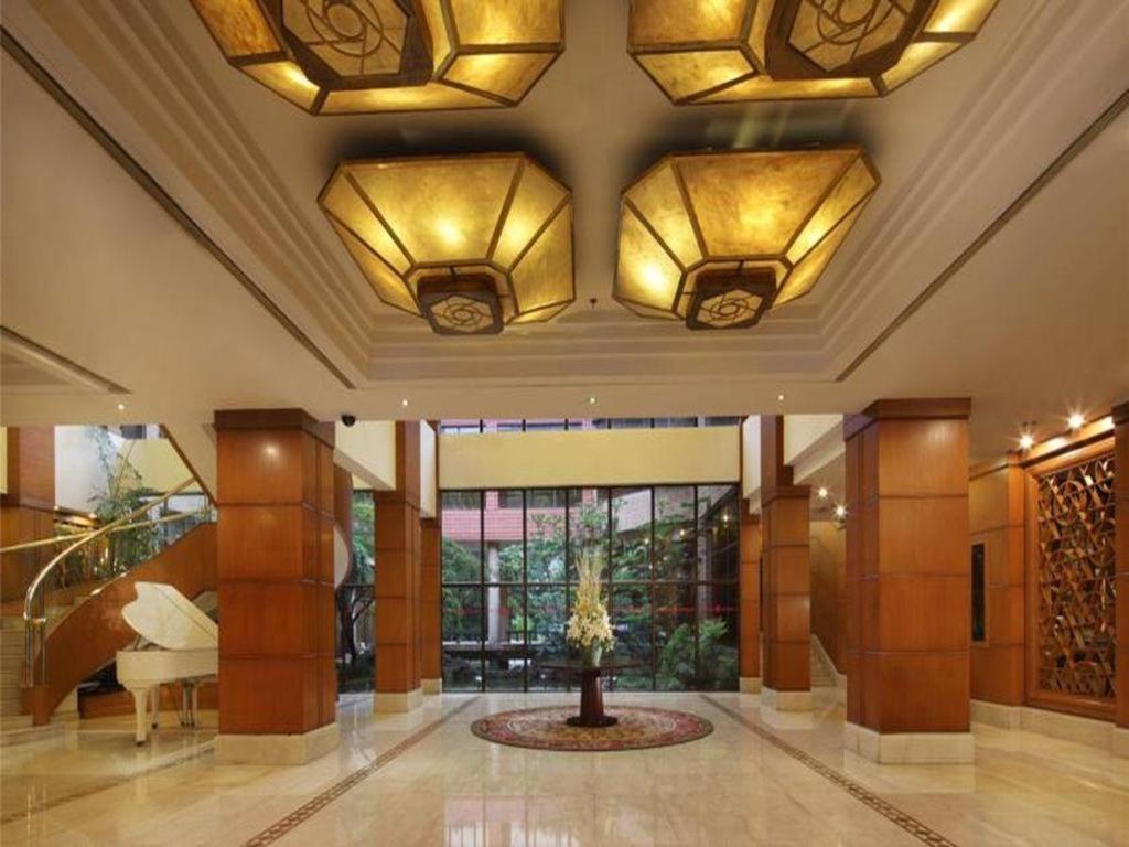 Cypress Hotel Jin Jiang Shanghai Exterior foto