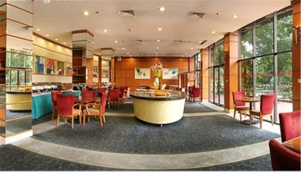 Cypress Hotel Jin Jiang Shanghai Exterior foto